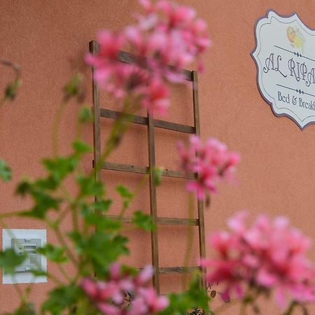 Al Riparo Affittacamere 菲纳莱利古雷 外观 照片